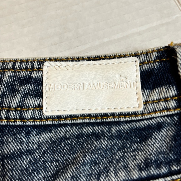 Cute bow shorts - Picture 3 of 8